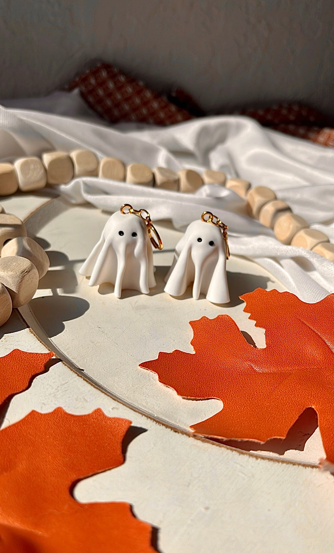 3D ghosts