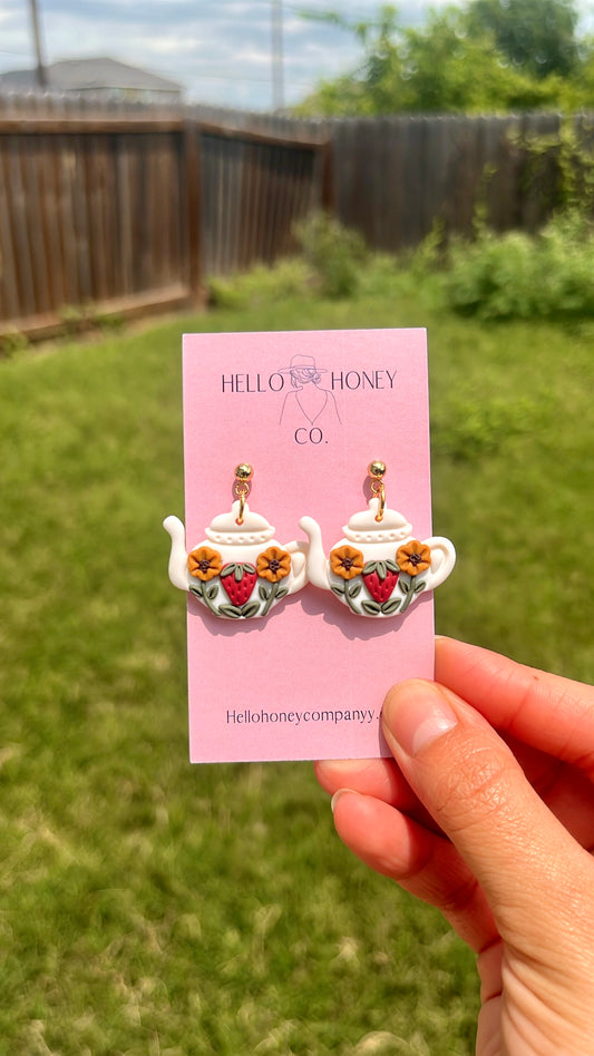 Strawberry Teapots